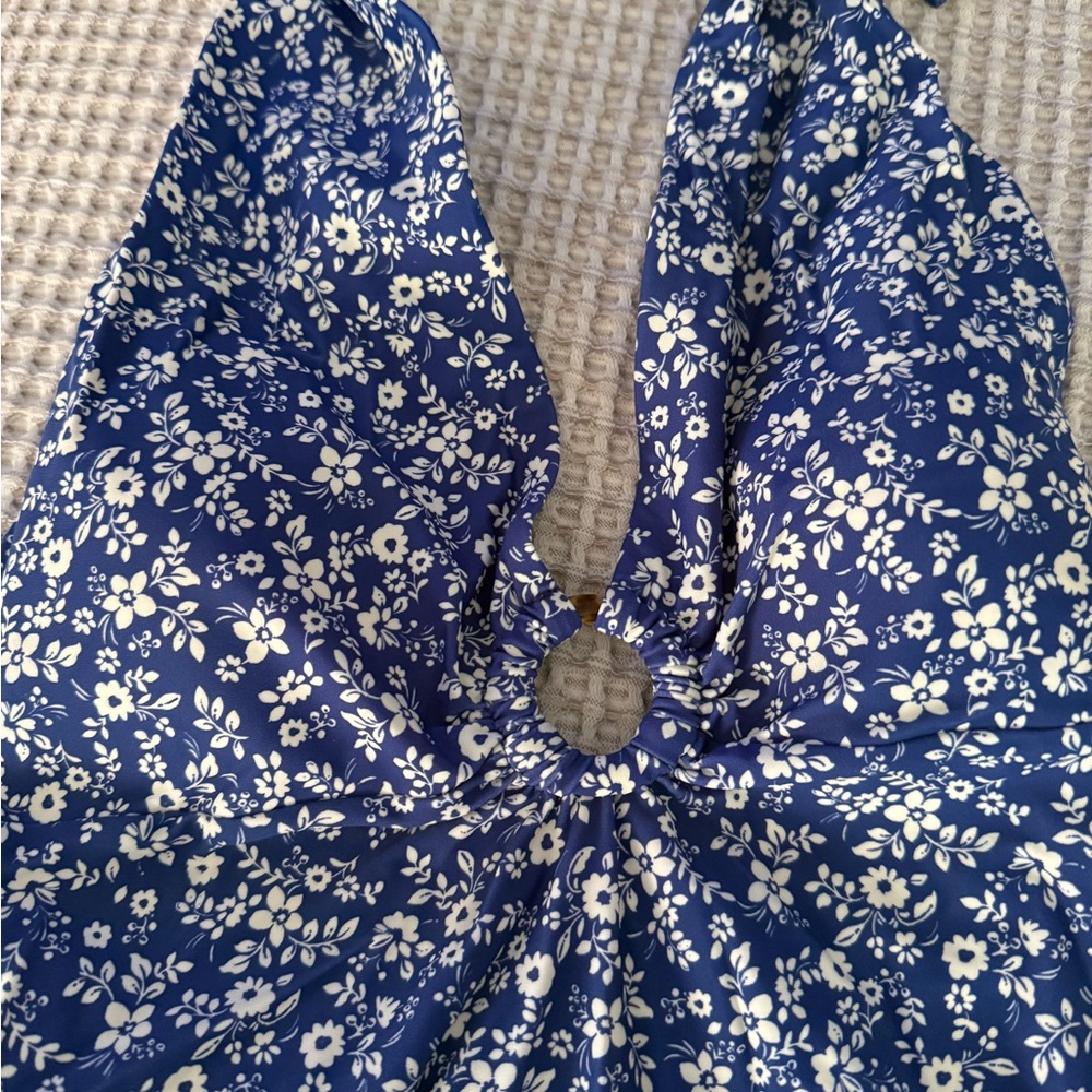 Summersalt ring halter plunge one piece - Picture 5 of 7